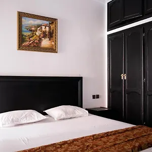  Aparthotel Larabi Gueliz